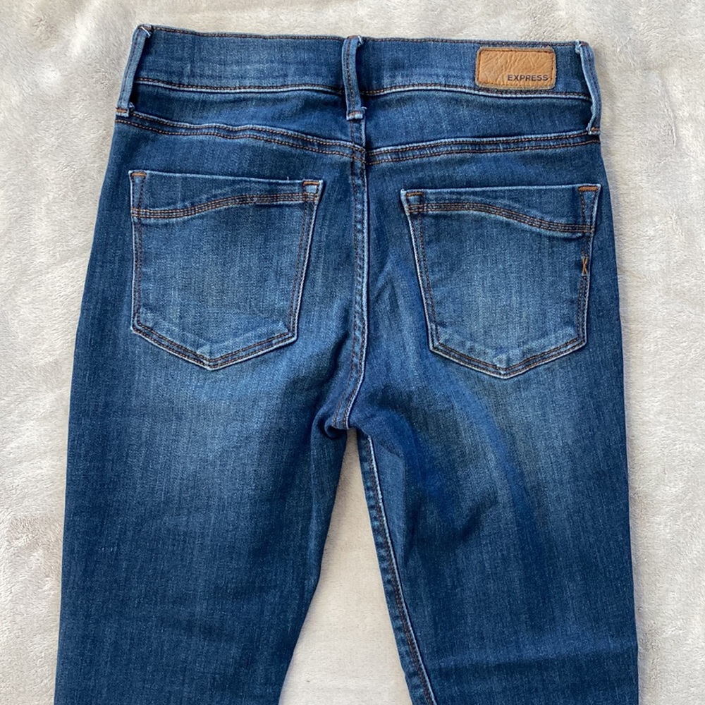 Express Jeans - Picture 3 of 3